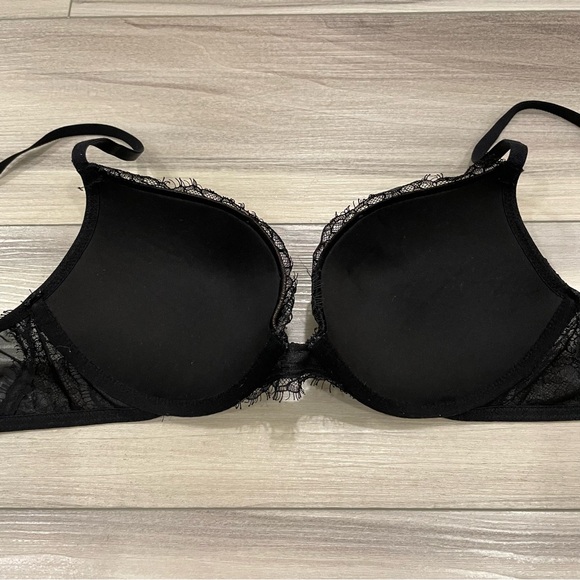 VICTORIA'S SECRET Dream Angels Underwire Push-Up Lace Bra Size 34C Sheer Sides - Picture 15 of 15